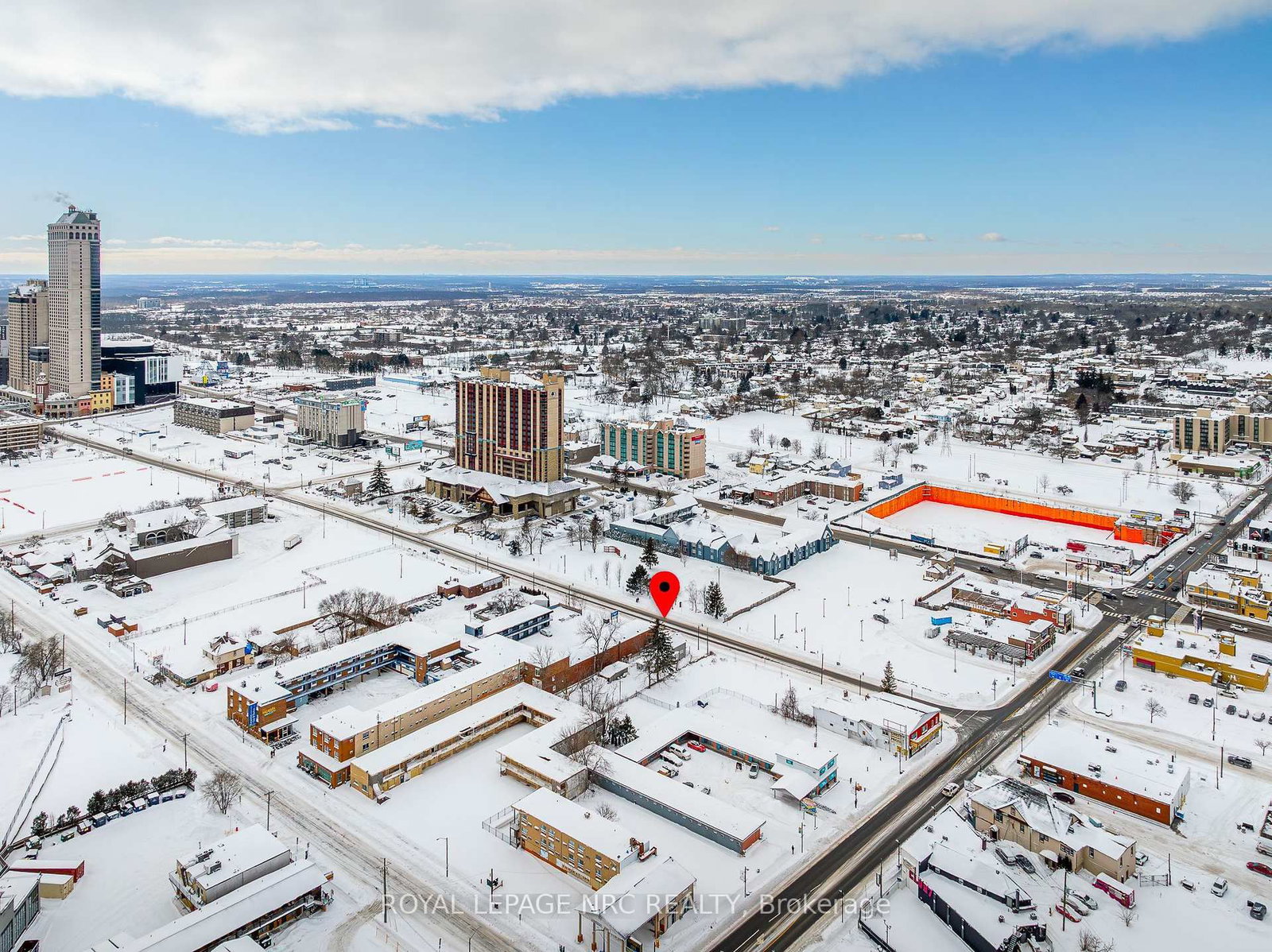 5930 Fallsview Avenue - Photo 15