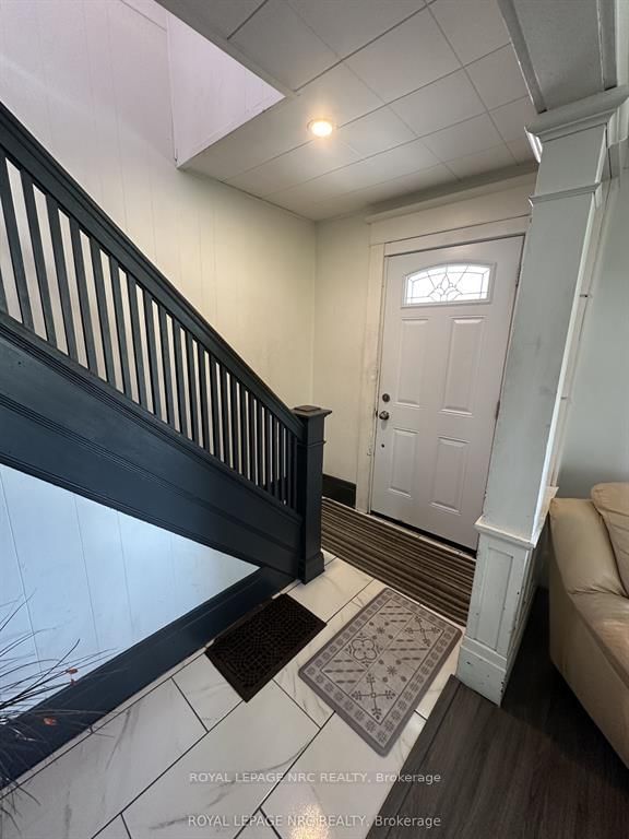 5930 Fallsview Avenue - Photo 17