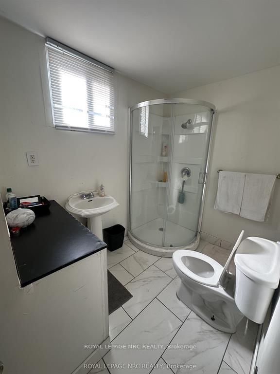 5930 Fallsview Avenue - Photo 22