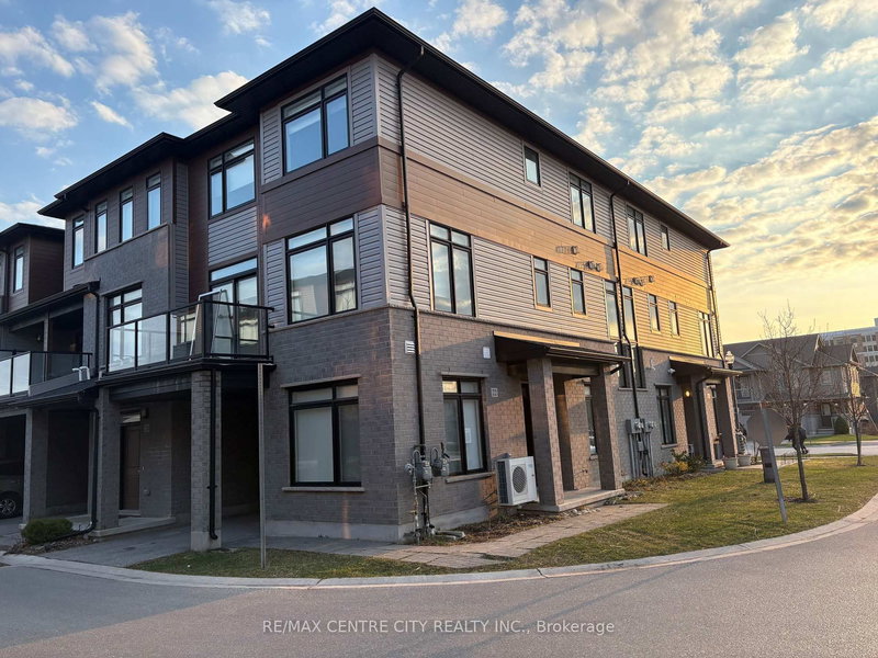 22 - 3260 Singleton Ave, London South, N6L 0E7 | Image 2