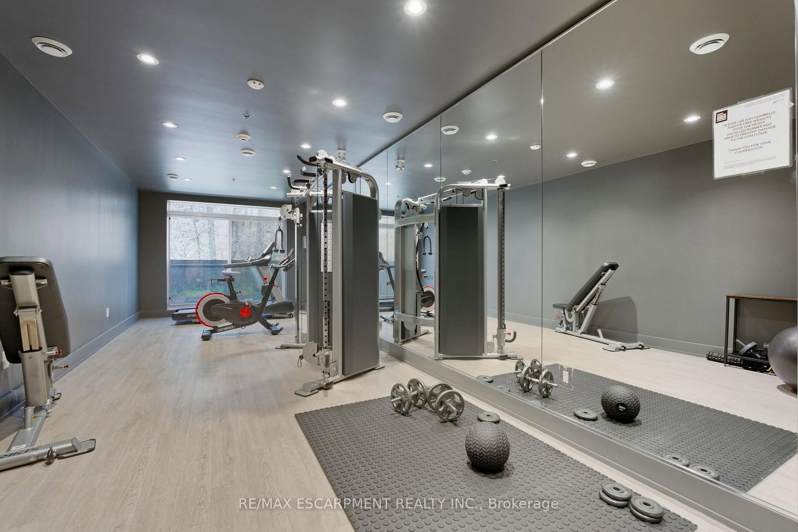 Condo for sale at 308-455 Charlton Avenue, Hamilton, Ontario, L8N 0B2 - Stinson - MLS: X12749408