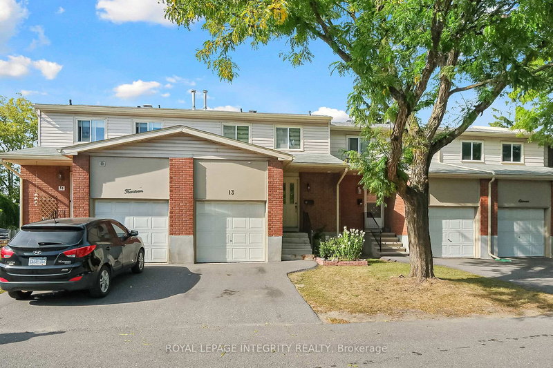 13 - 2415 Southvale Cres, Ottawa, K1B 4T9 | Image 2