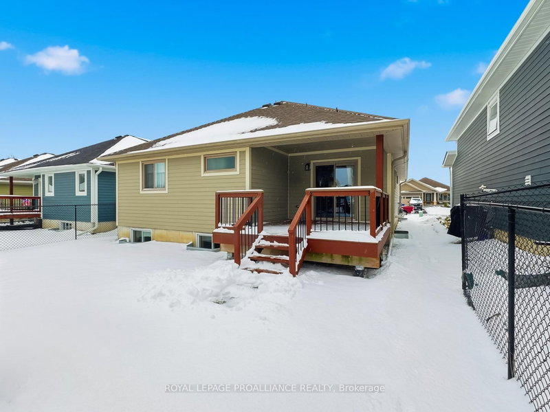 8 Tessa Blvd, Belleville, K8N 4Z5 | Image 3