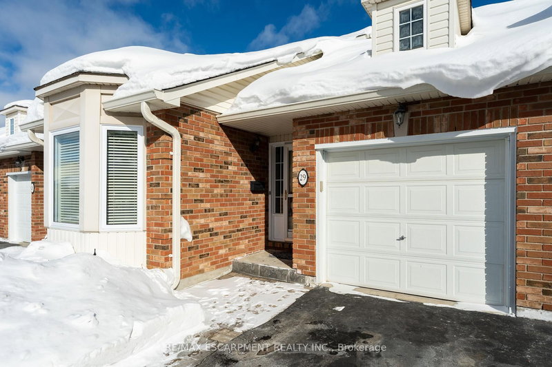 29 - 222 Fellowes Cres, Hamilton, L8B 0R1 | Image 3