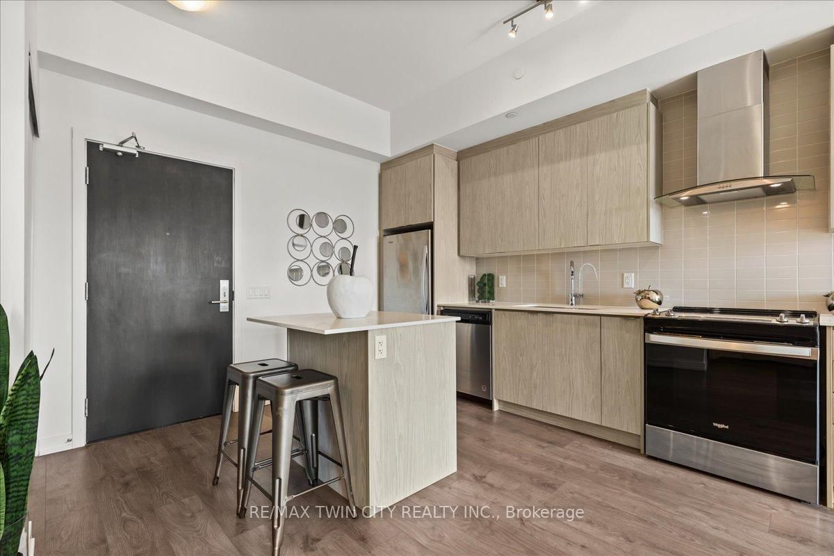 55 Duke Street W, Unit 505 - Photo 20