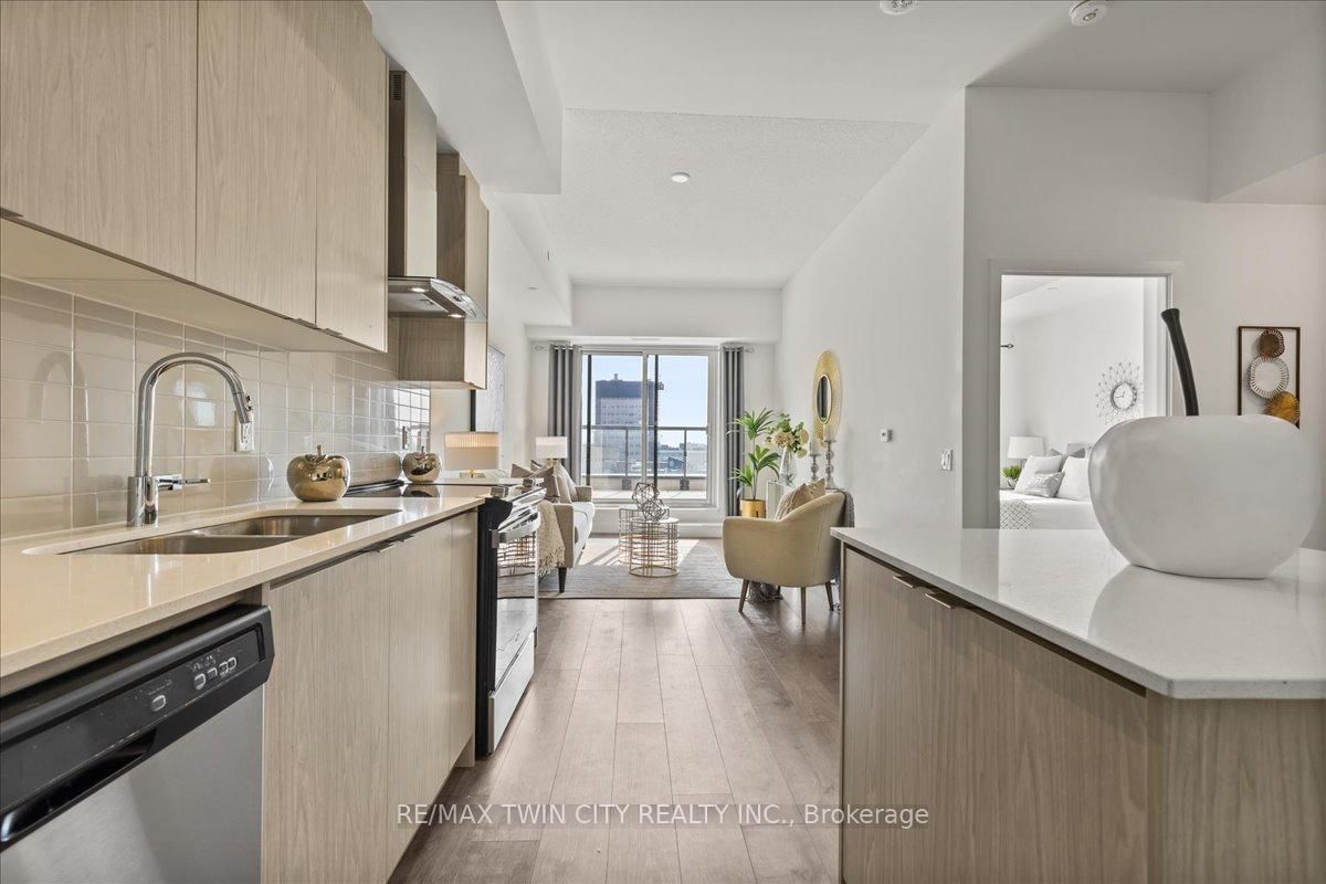 55 Duke Street W, Unit 505 - Photo 8