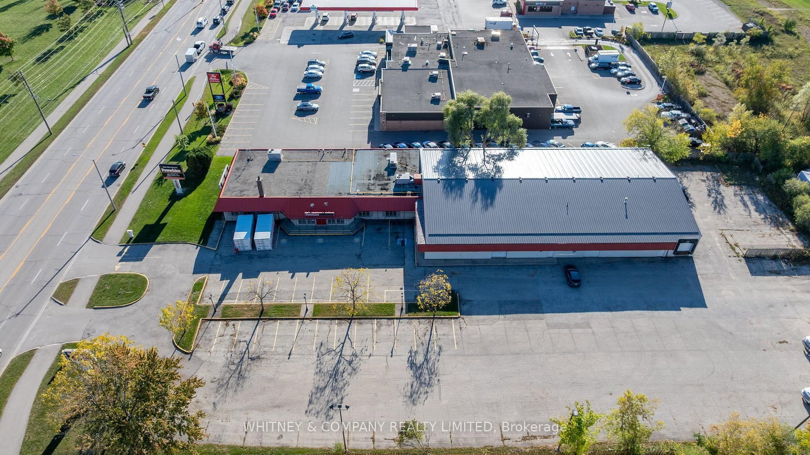 409 Woodlawn Road W - Photo 2