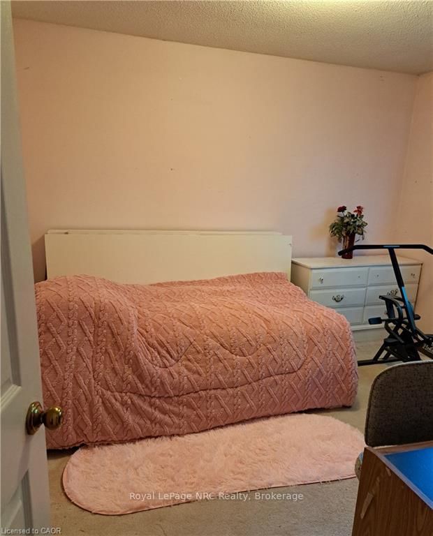 10 Jeanette Avenue - Photo 21