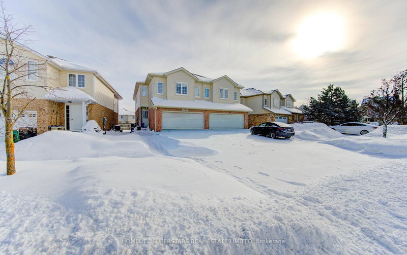 148 Snowdrop Cres, Kitchener, N2E 4G7 | Image 2
