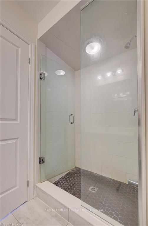 588 BECKVIEW Crescent - Photo 29