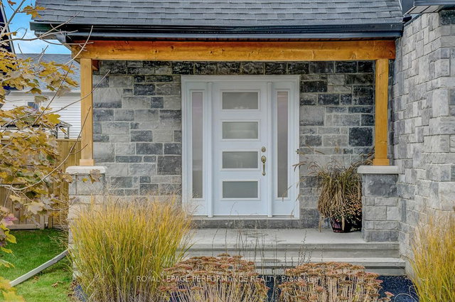 29 Meadowlark Street