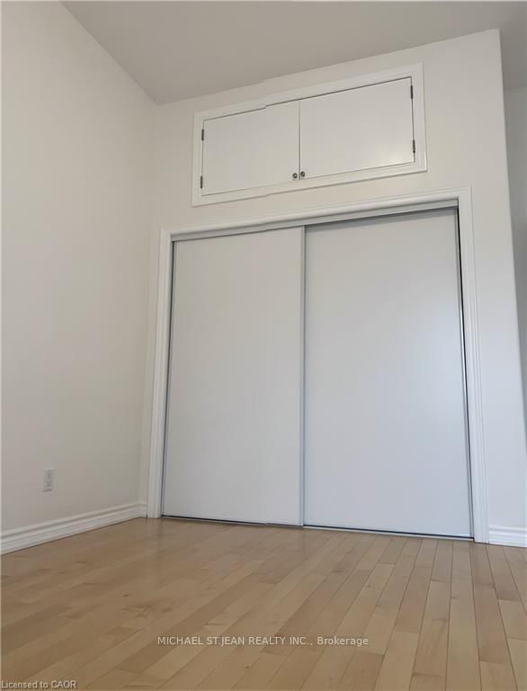 Condo for lease at 201-130 Wellington Street, Hamilton, Ontario, L8R 1N3 - Landsdale - MLS: X12751200