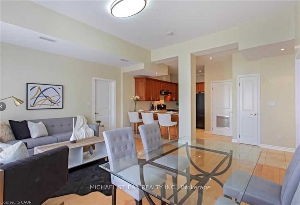 Condo for lease at 201-130 Wellington Street, Hamilton, Ontario, L8R 1N3 - Landsdale - MLS: X12751200