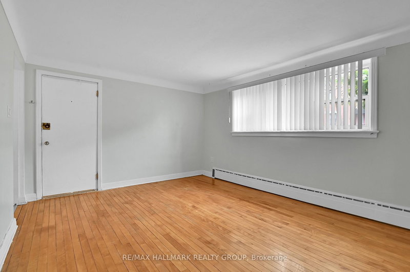 55 Ivy Cres, Ottawa, K1M 1Y1 | Image 3