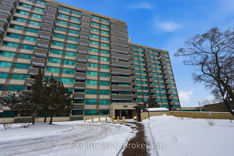 1112 - 555 Brittany Dr, Ottawa, K1K 4C5 | Image 2