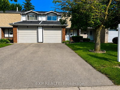 Townhouse for sale at 54 Nicklaus Drive, Hamilton, Ontario, L8K 6H3 - Vincent - MLS: X12751938