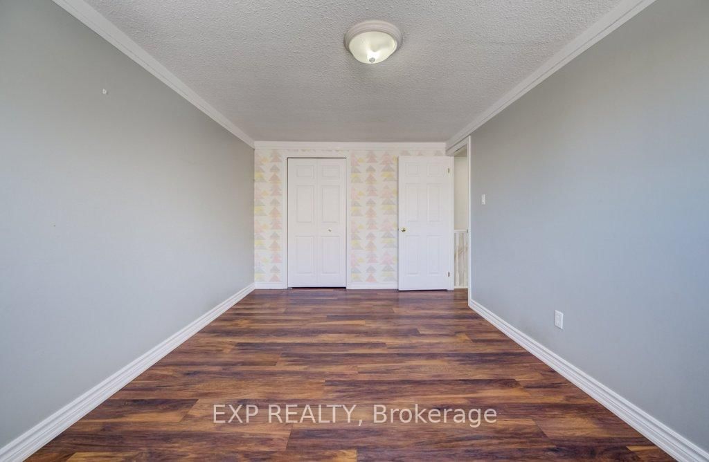 Townhouse for sale at 54 Nicklaus Drive, Hamilton, Ontario, L8K 6H3 - Vincent - MLS: X12751938