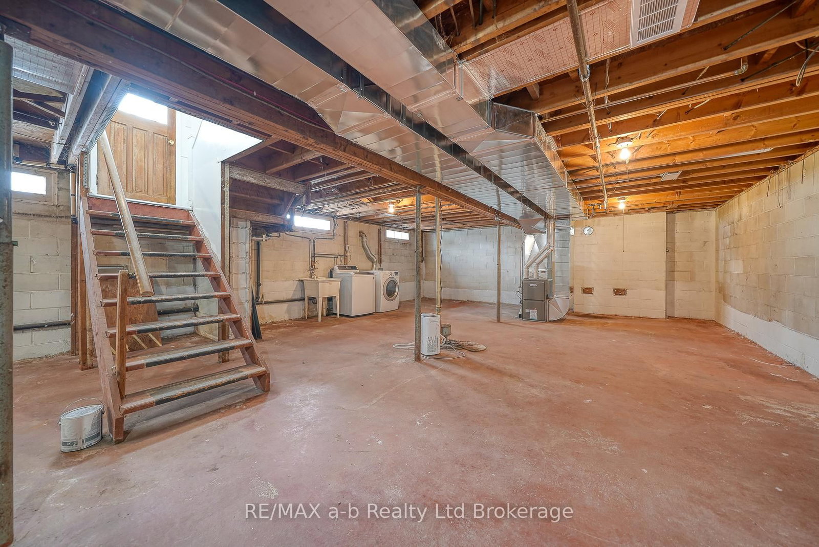 Listing Image 34