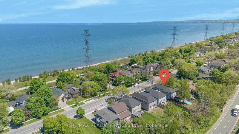 958 Beach Blvd, Hamilton, L8H 6Z4 | Image 2