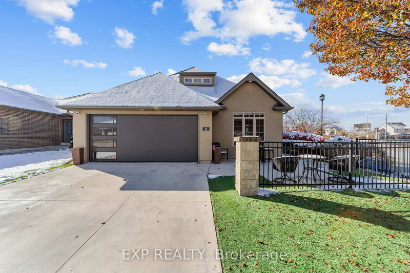 home for sale on 1-1430 Highbury Avenue N