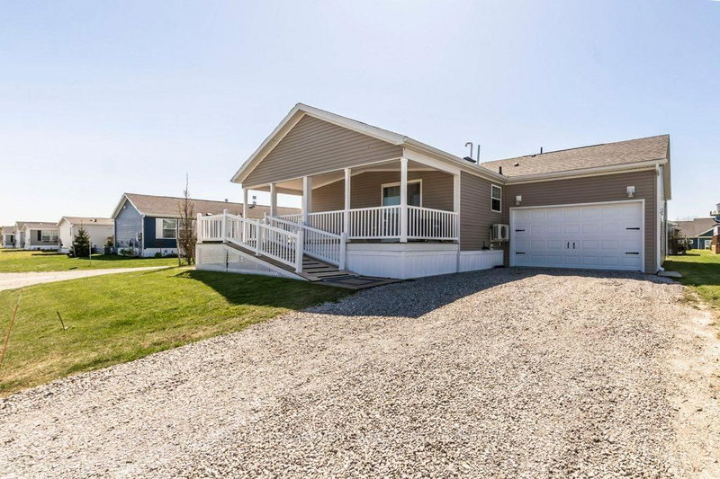 3 Copper Beech Dr, Haldimand, N0A 1L0 | Image 3