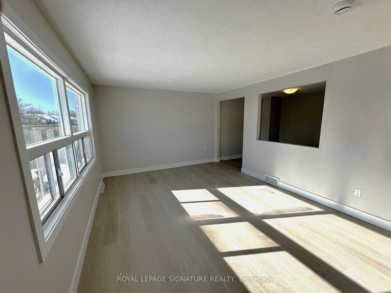 B - 107 Endicott Terr, Welland, L3C 5S3 | Image 3