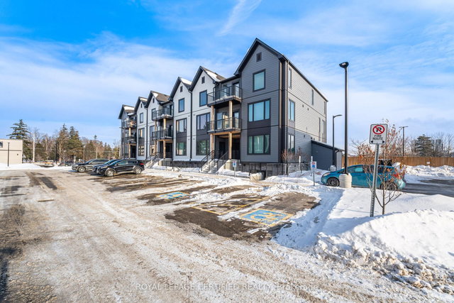 124 - 708 Woolwich Street