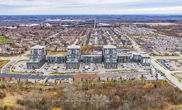 311 - 470 DUNDAS Street E