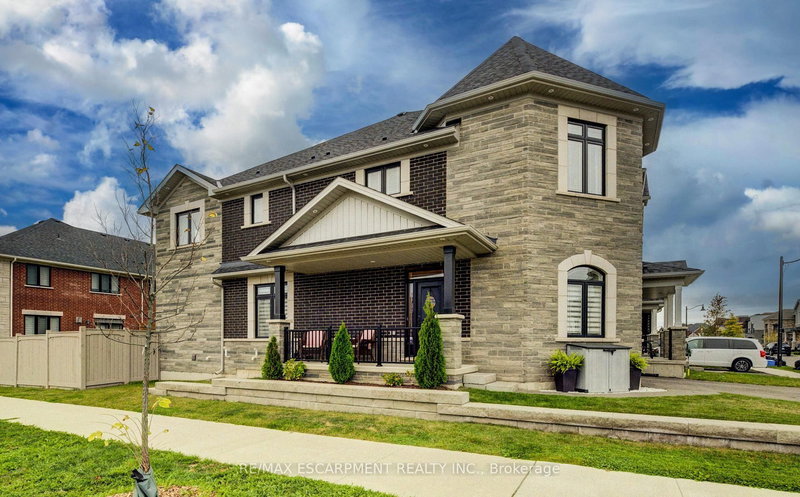 50 Kenesky Dr, Hamilton, L8B 1Y2 | Image 3