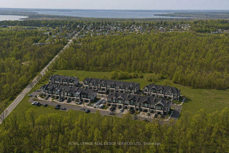 613 Helena St, Fort Erie, L2A 4K2 | Image 2