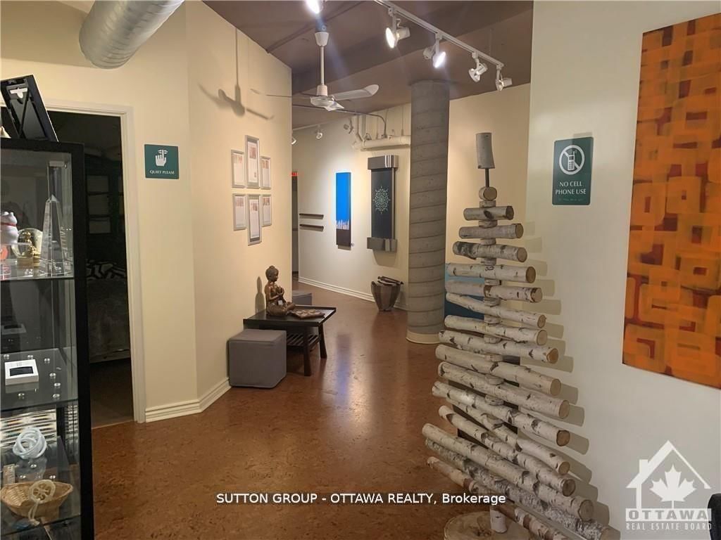 52 Armstrong Street W - Photo 3