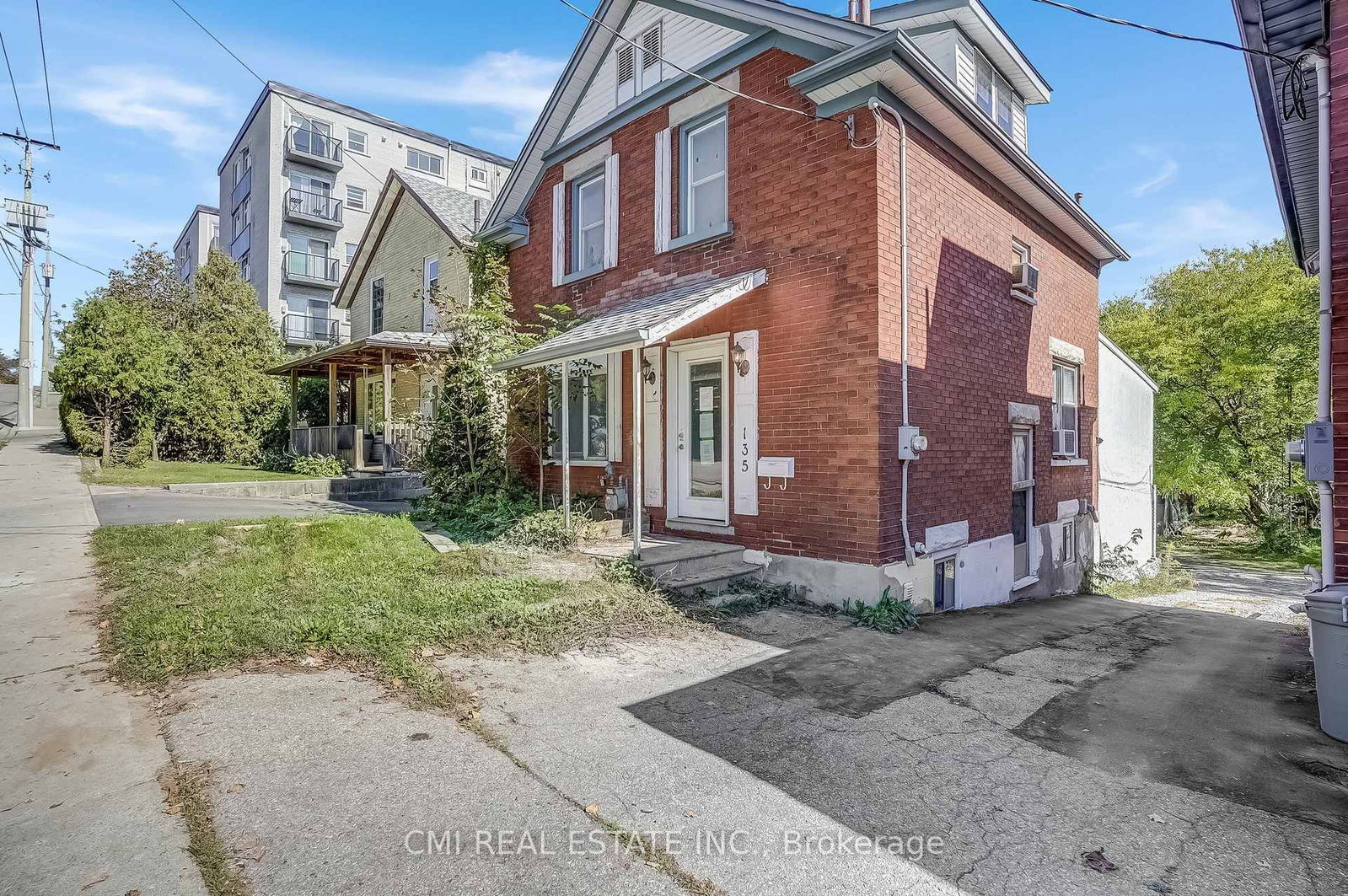 Listing Image 3