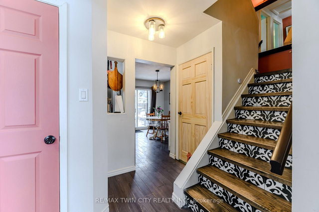 12 White Owl Crescent