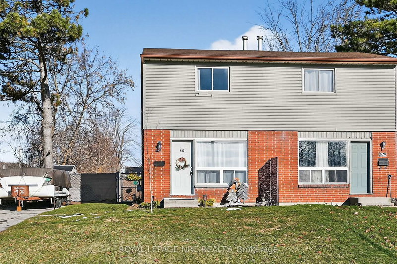 home for sale on 527 Main Street E