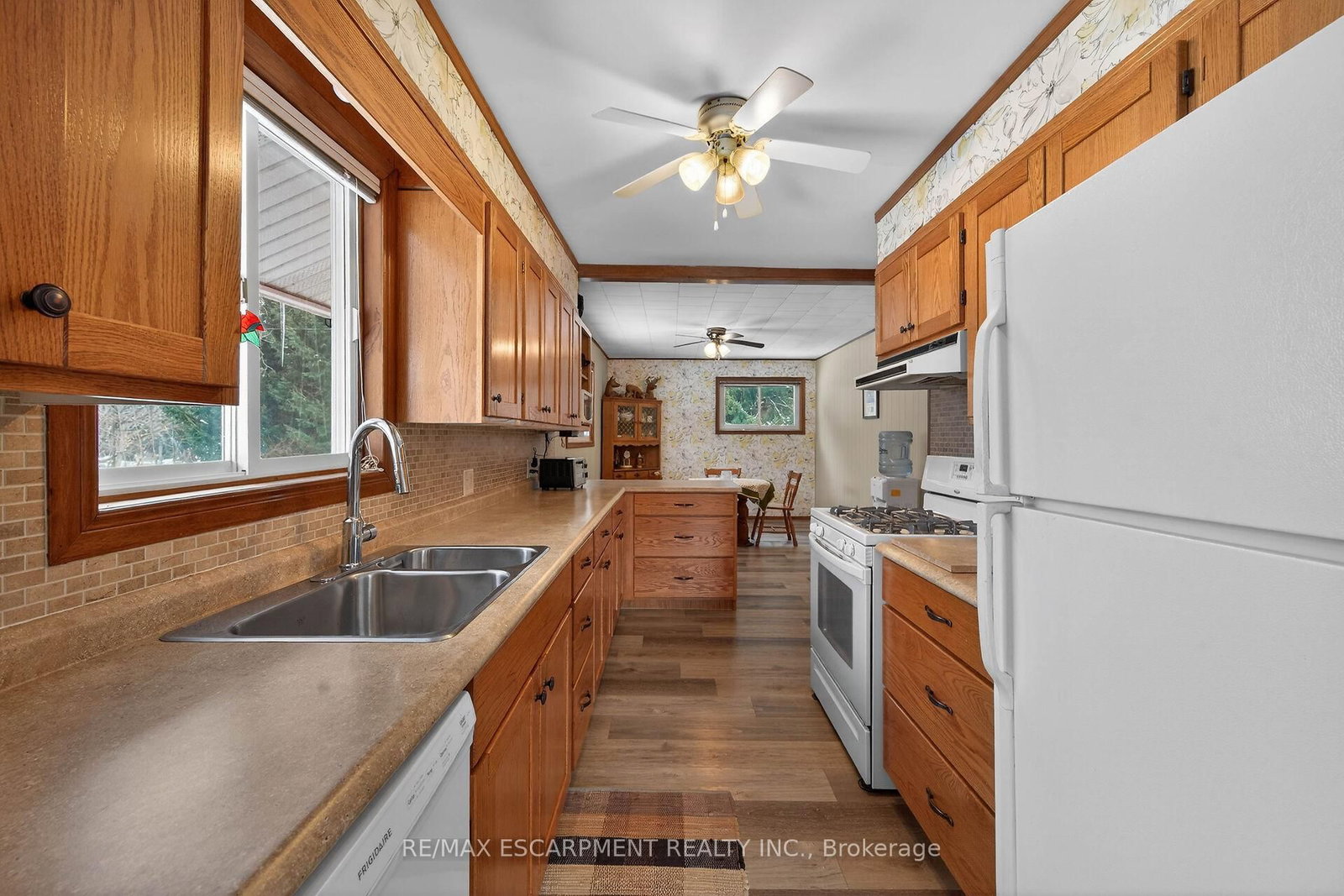 1686 Old Brock Street • Norfolk, ON photo 13