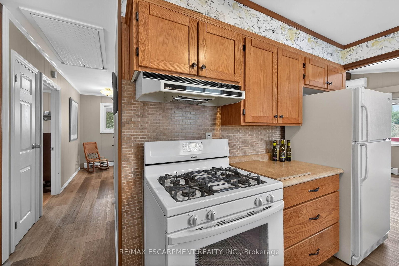 1686 Old Brock Street • Norfolk, ON photo 17