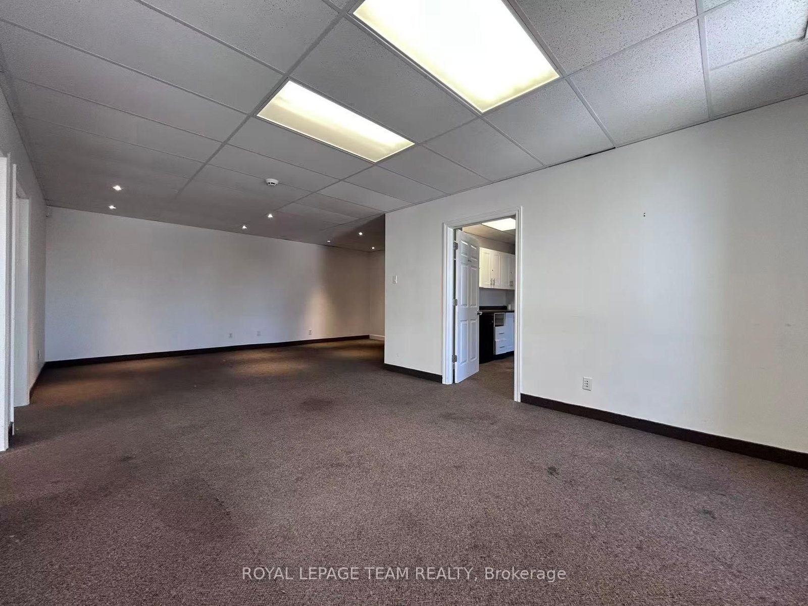 1695 Bank Street, Unit 202 - Photo 16