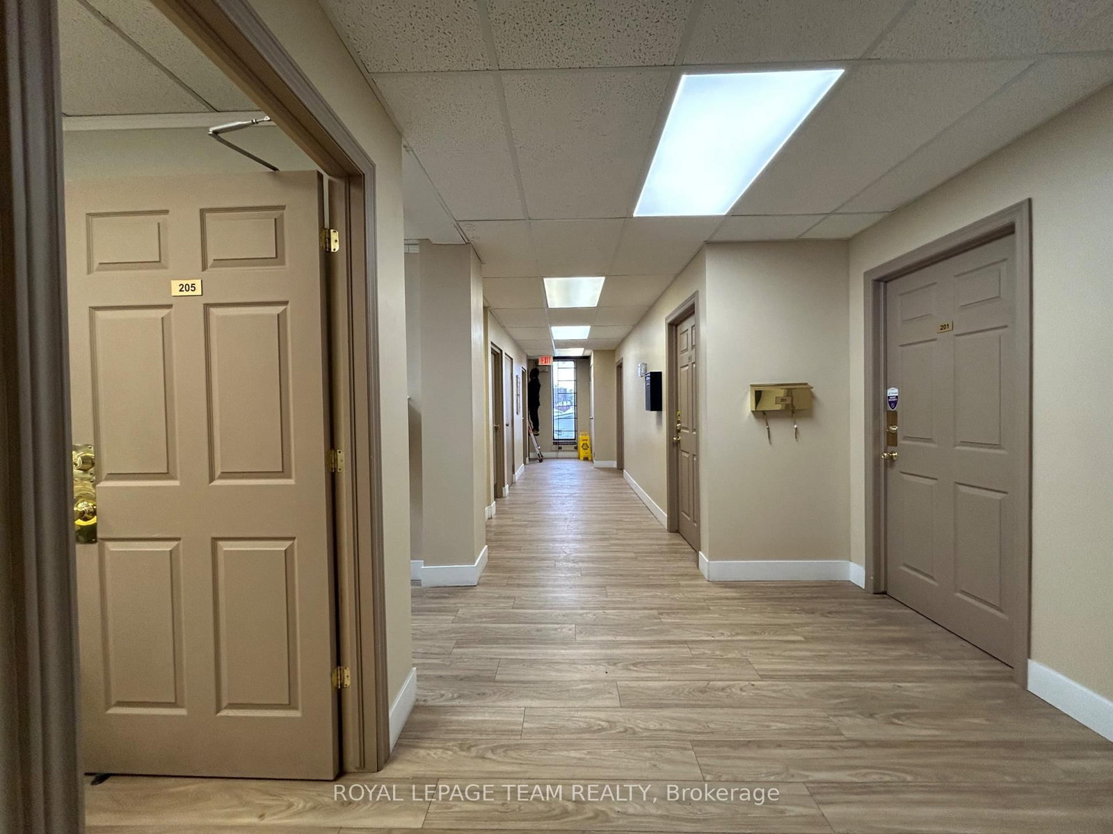 1695 Bank Street, Unit 202 - Photo 9