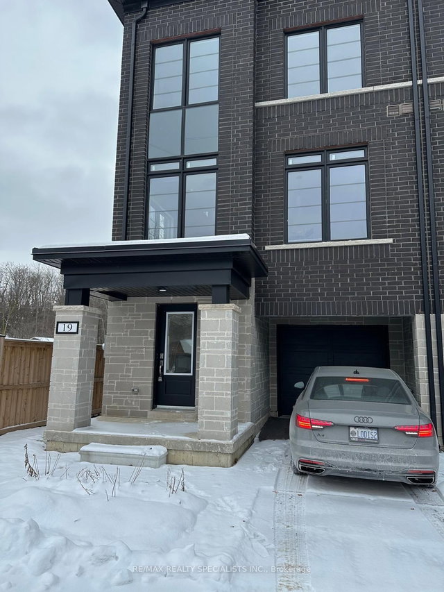 19 - 258 Hespeler Road