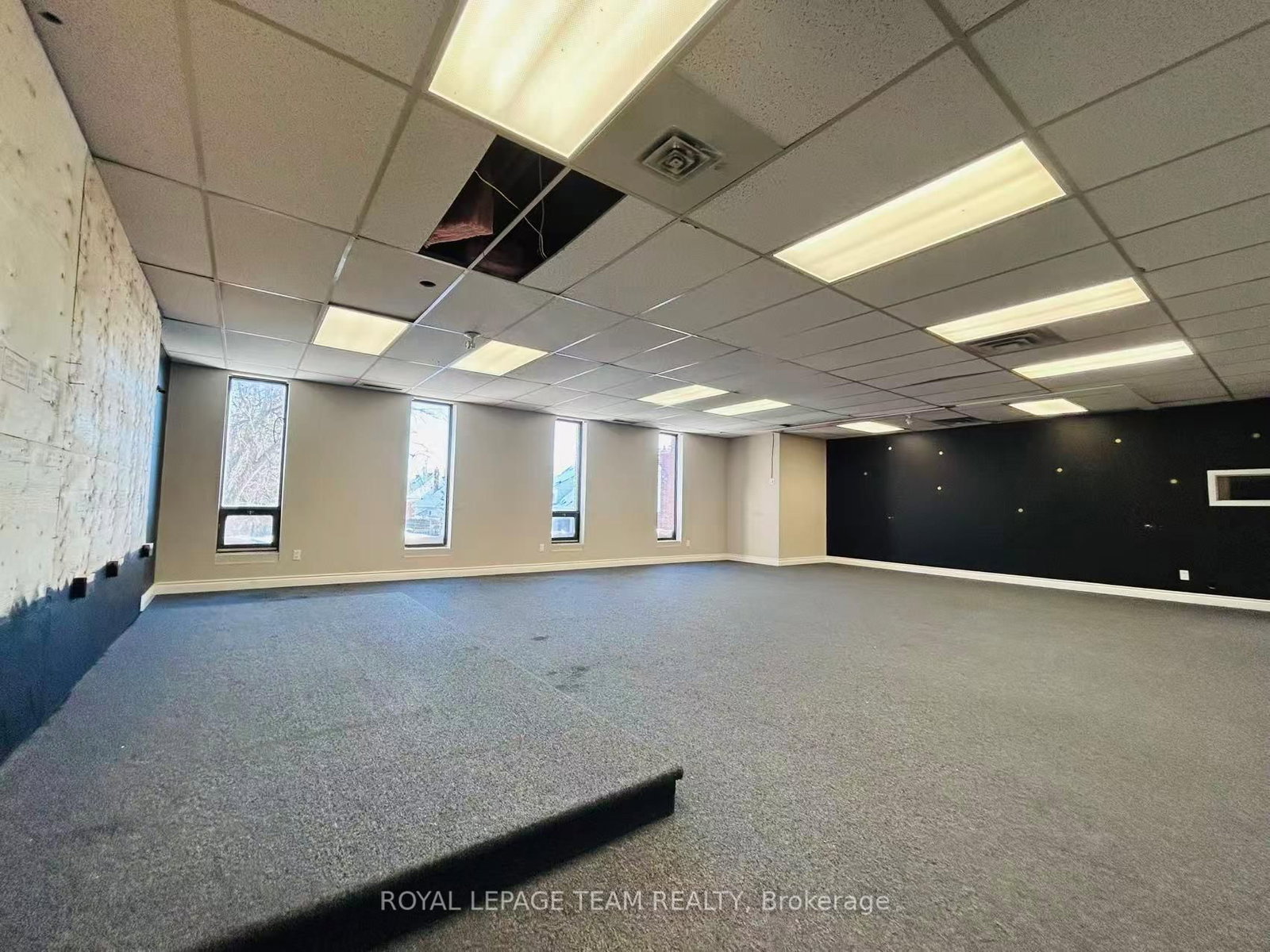 1695 Bank Street, Unit 203 - Photo 12