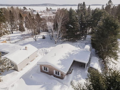 27 Queen Street, Sundridge, Ontario image-0-2