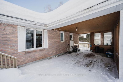 27 Queen Street, Sundridge, Ontario image-0-3