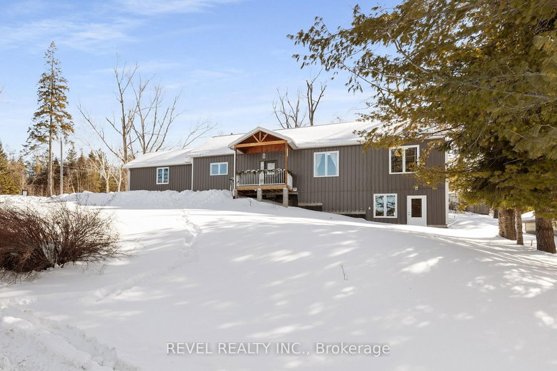 213 Pleasant Point Rd, Kawartha Lakes, K9V 4R6 | Image 3