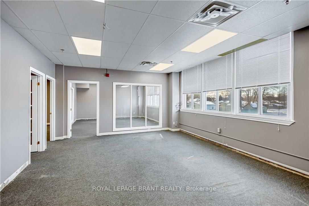 148 Mohawk Street, Unit D - Photo 15