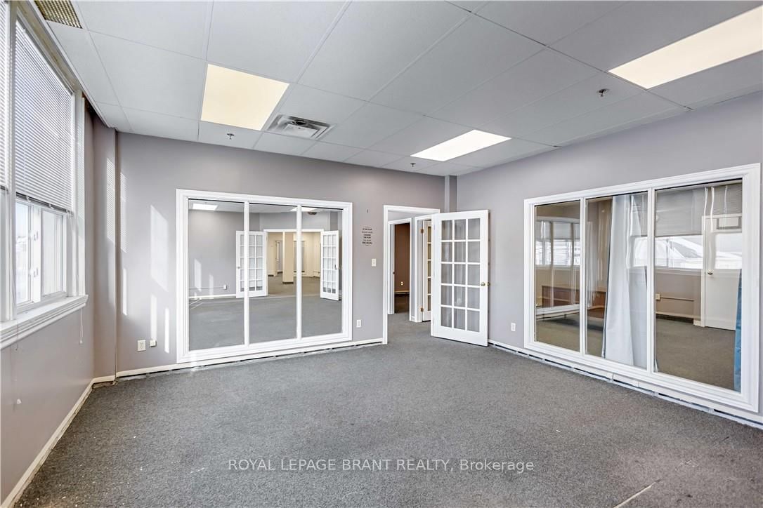 148 Mohawk Street, Unit D - Photo 19