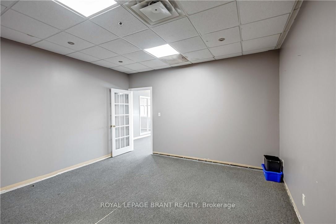 148 Mohawk Street, Unit D - Photo 24