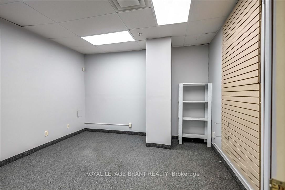 148 Mohawk Street, Unit D - Photo 25