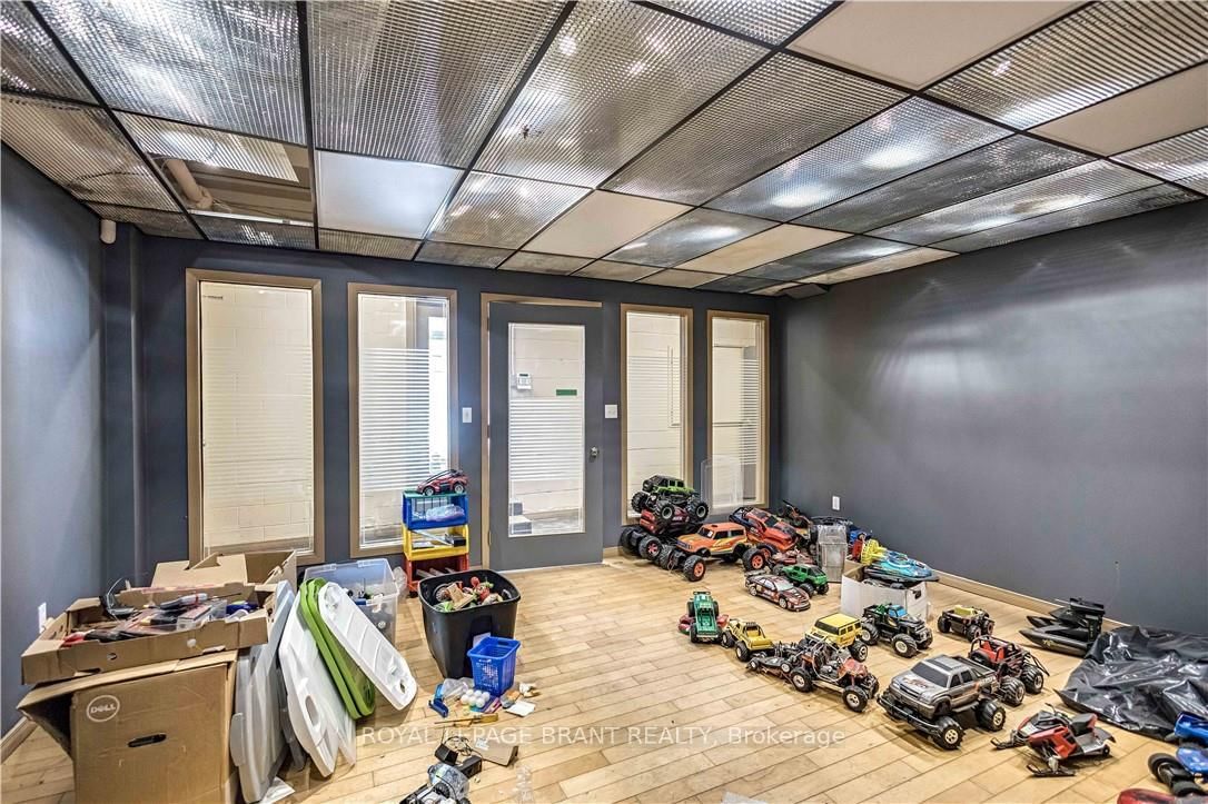 148 Mohawk Street, Unit D - Photo 29