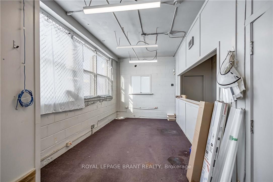 148 Mohawk Street, Unit D - Photo 34