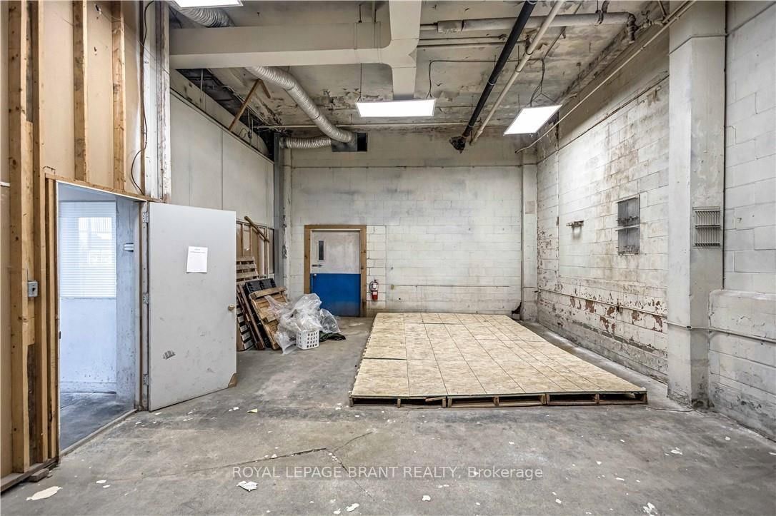 148 Mohawk Street, Unit D - Photo 41